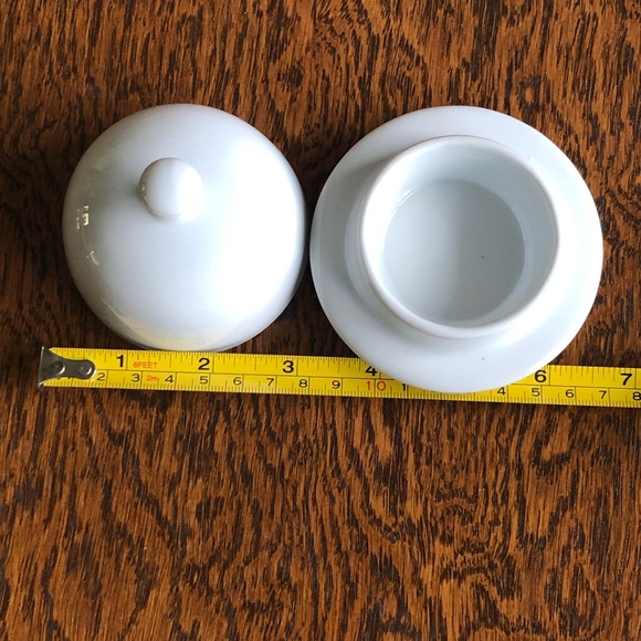 NEW 2 sets of 2 Porcelain  Butter  Dishes - Picture 5 of 7